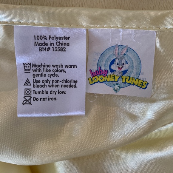 Baby Looney Tunes Tweety Bird Bugs Bunny Yellow Crib Blanket Satin Back & Trim - Picture 5 of 6